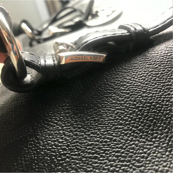 MICHAEL KORS Jet Set MK Signature Work Tote Bag Office Travel Busines Clasic EUC - Picture 15 of 15